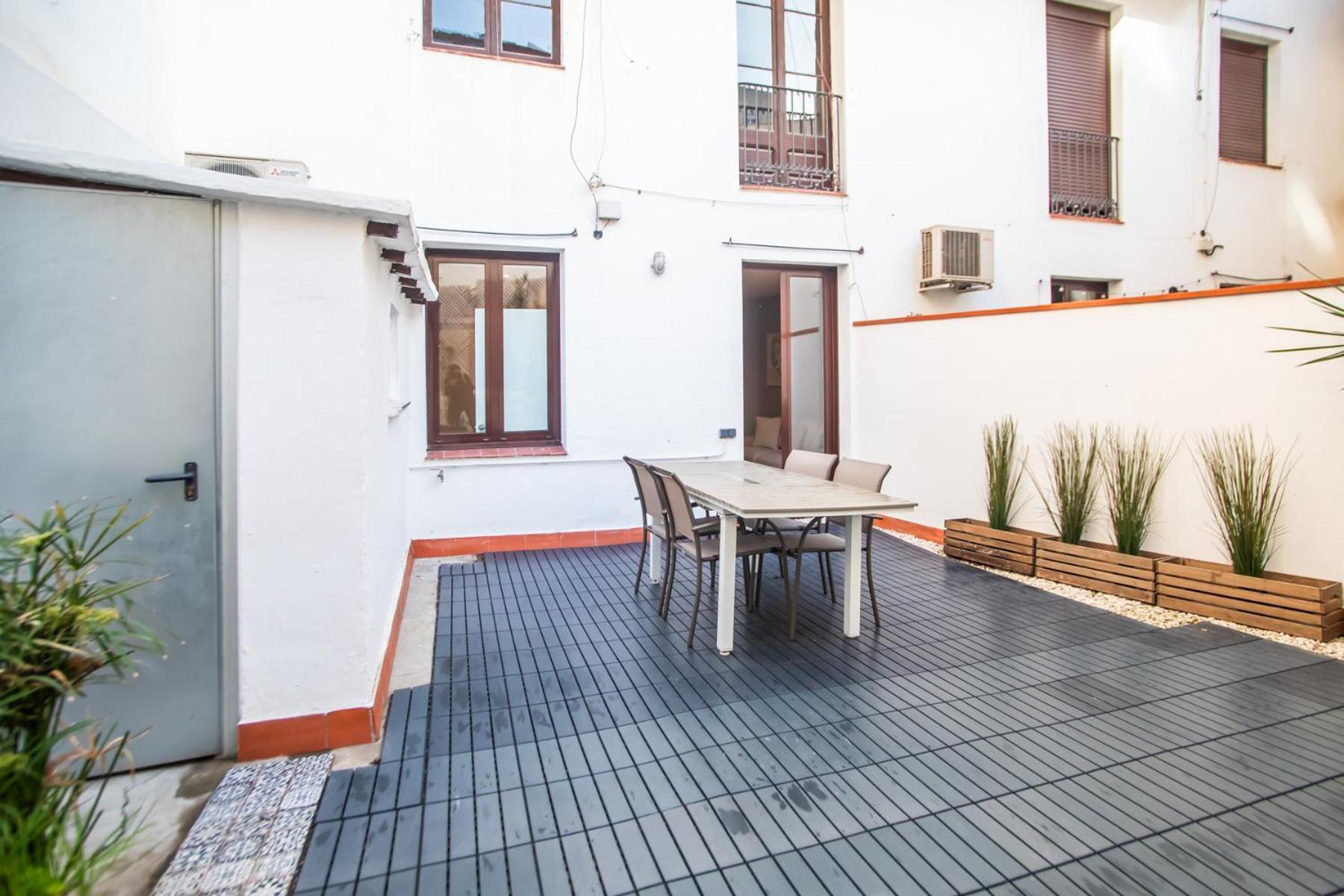 B3mal1081- New 2br Flat With Private Terrace *